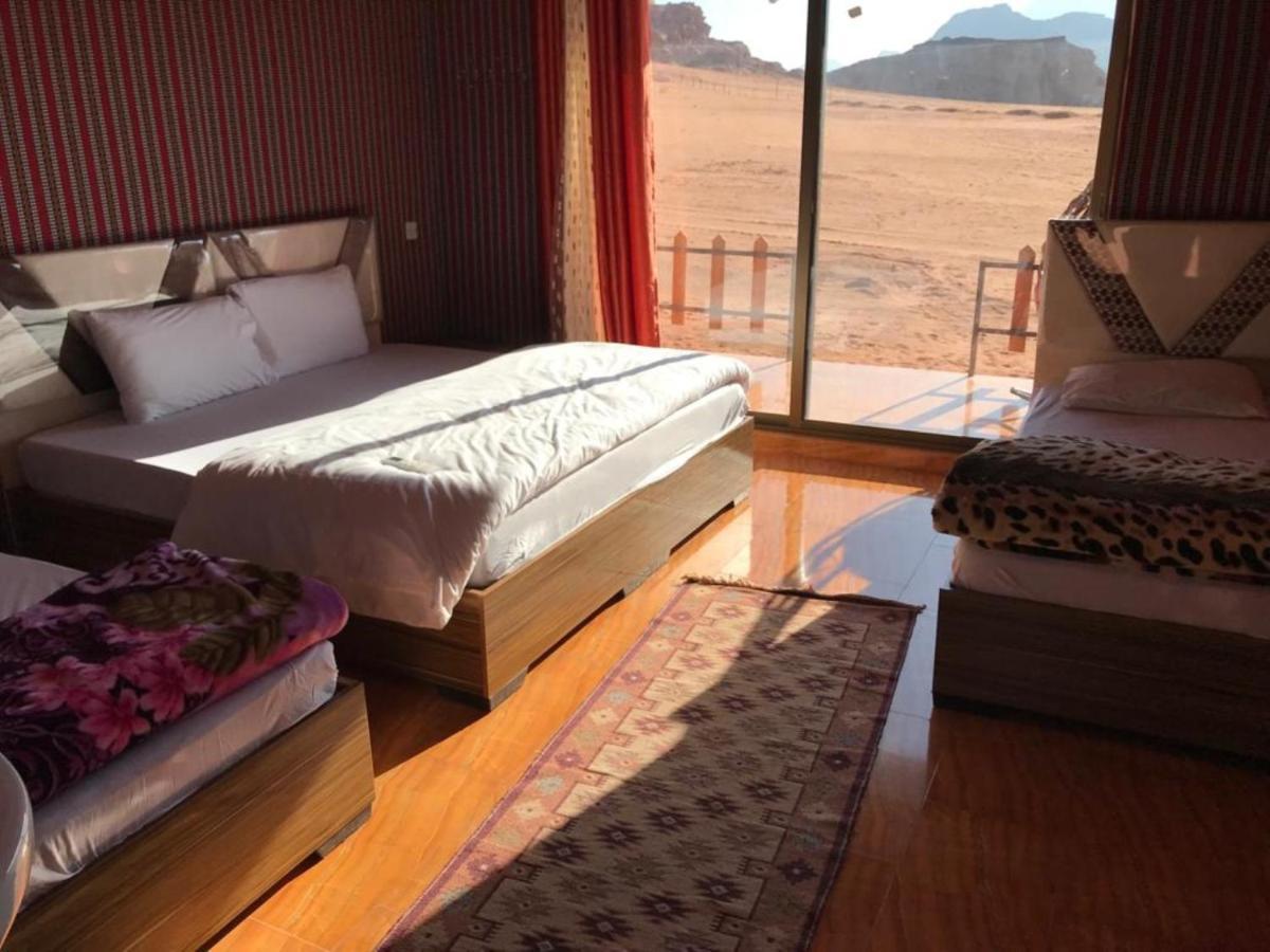 Flower Life Camp Wadi Rum Extérieur photo