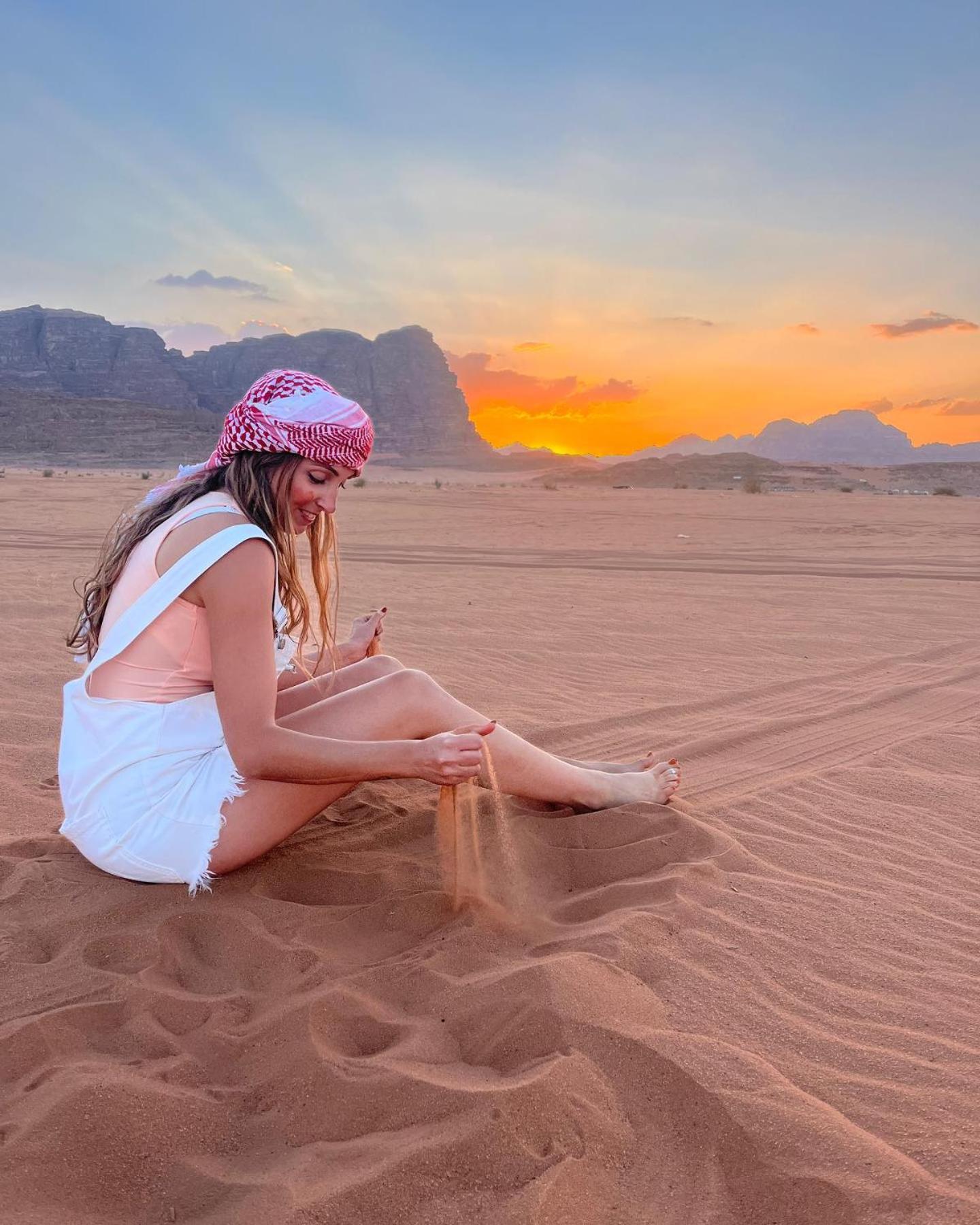 Flower Life Camp Wadi Rum Extérieur photo