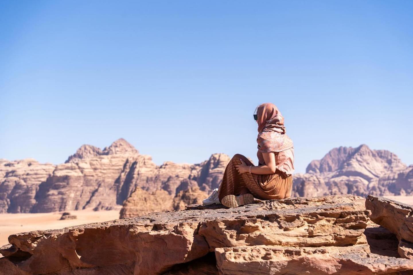 Flower Life Camp Wadi Rum Extérieur photo