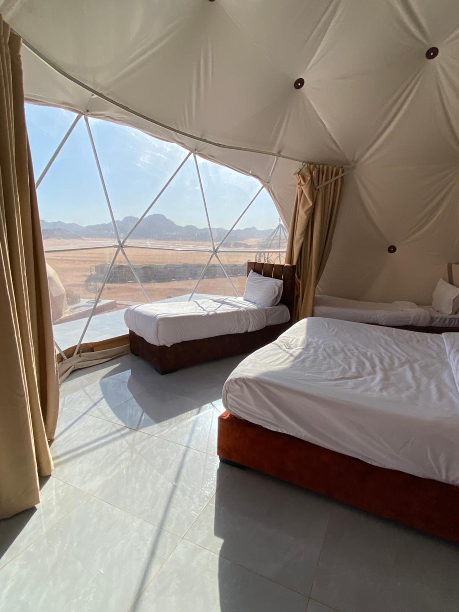 Flower Life Camp Wadi Rum Extérieur photo